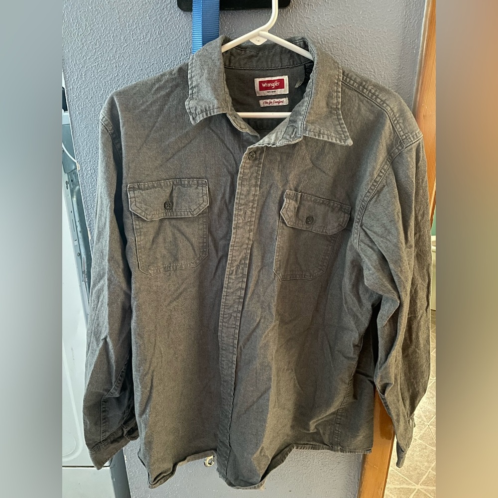 Men’s Dress Shirt
